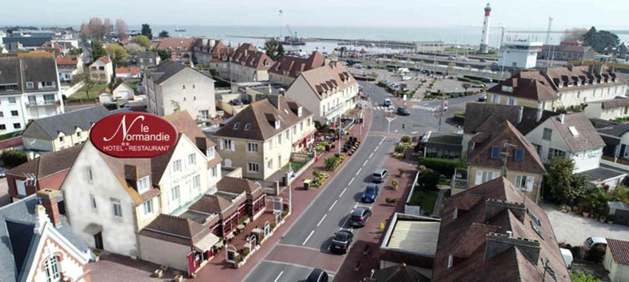 Hotel-Restaurant Le Normandie Luc-sur-Mer Exterior photo